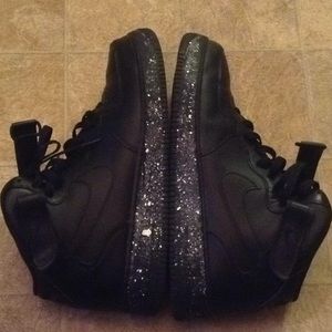 Black Custom Air Force 1's. Splatter paint on base